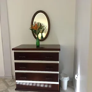 One Hamilton Place - Emerald Apartment
